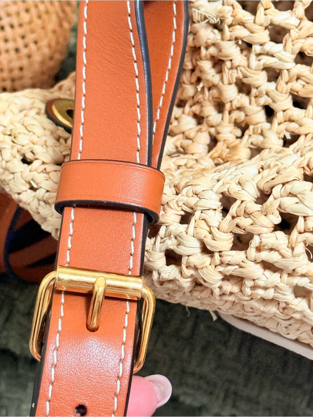 Louis Vuitton Beige Crochet Drawstring Bucket Bag with Tan Leather - Picture 8 of 12